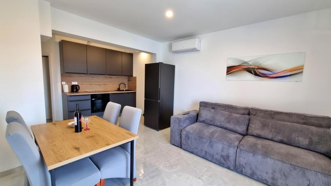 Apartments Zorica Duće Buitenkant foto