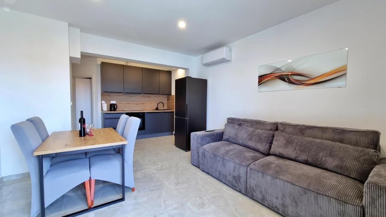 Apartments Zorica Duće Buitenkant foto