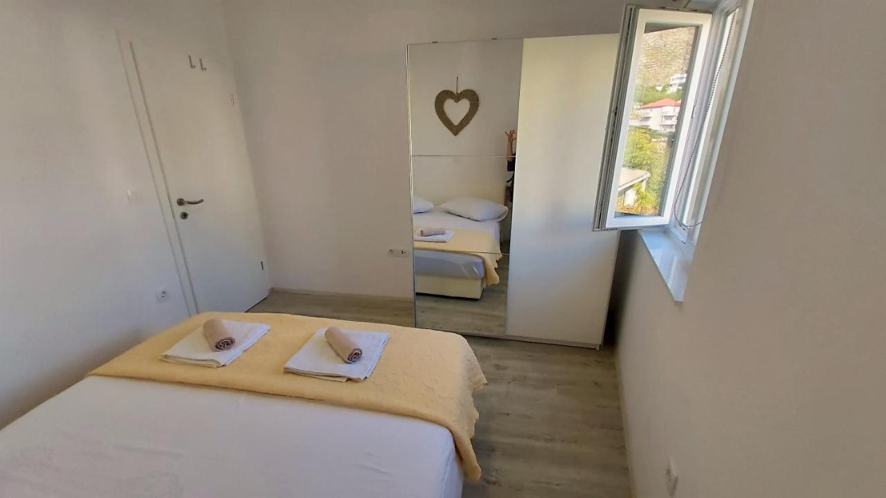 Apartments Zorica Duće Buitenkant foto